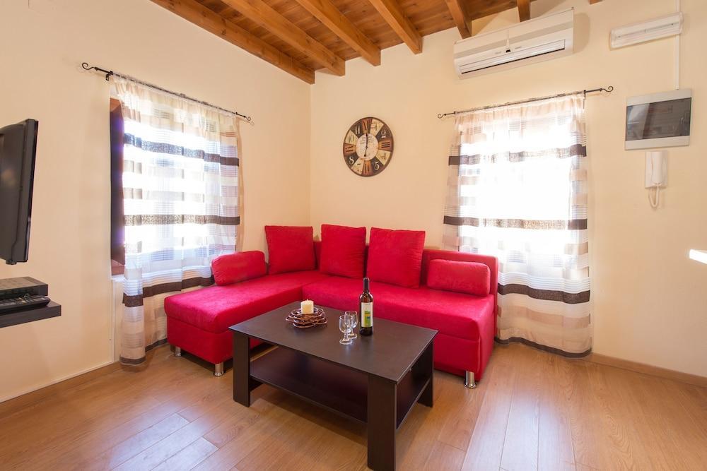 3 Charites Old Town Appartement Rhodes City Buitenkant foto