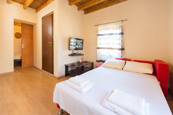3 Charites Old Town Appartement Rhodes City Buitenkant foto